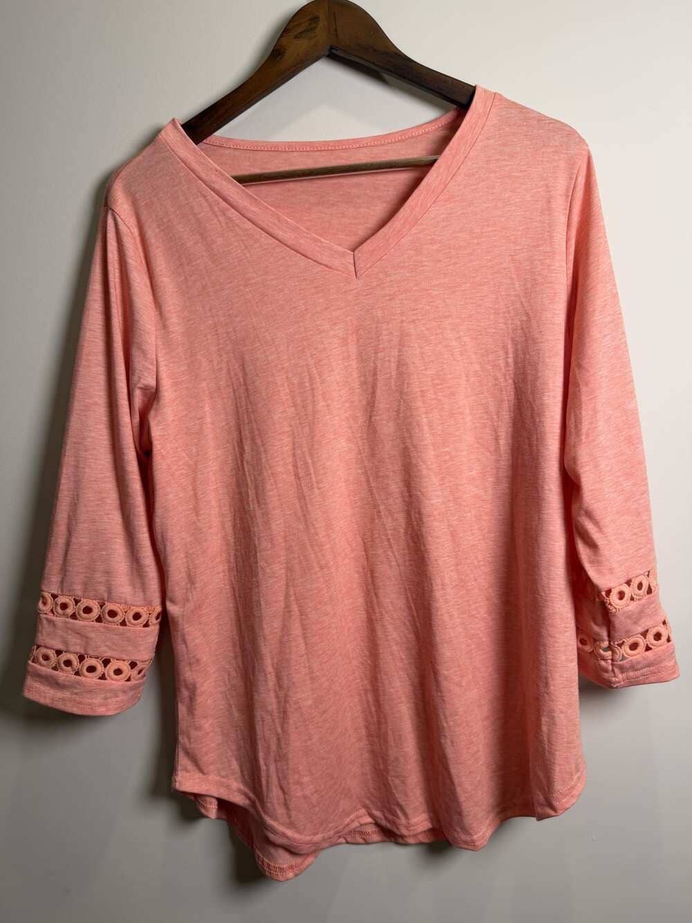Womens Pink V-Neck Long-Sleeve Top with Decorative Cutout Cuffs, Size L